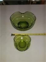 Green glass bowl set