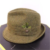 Green Hat 7 1/8