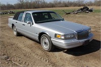 1996 Lincoln Town Car 1LNLM81W5TY647031