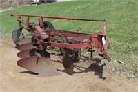 IH 540 4-14 Bottom Plow, Semi Mount