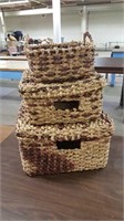 Nesting basket set