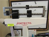 Detecto Standing Scale/Dr. Office Scale