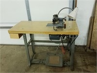 Commercial Singer Dearborn Blind Stitch 70TM