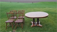 Dining Table w/4 Chairs