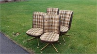 (4) Upholsterd Kitchen Chairs