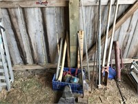 Misc selection of yard equipment