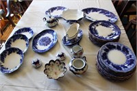 Flo Blue China Collection