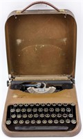 Vintage Corona Zephyr Typewriter