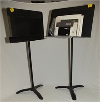 2 MUSICAL STANDS
