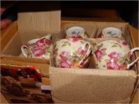 American Atelier porcelain 13 pc tea set  Rose Bud