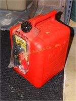 Gas can - 5 gallon new w/ tags