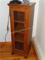 Oak glass front curio cabinet - 4 shelf - 15"W X