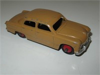 Dinky Toys Ford Sedan