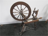 Antique Spinning Wheel (Circa 1830)