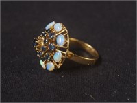 14kt Gold Opal & Sapphires ring