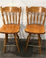 Pair of Wooden Counter Chairs Q9B