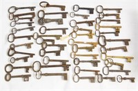 Collection 45 Antique Brass & Iron Skeleton Keys