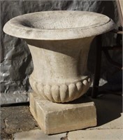 Antique marble Campana Bell Shape garden planter