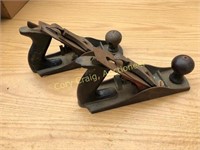 Pair of old wood planes, craftsman and wards