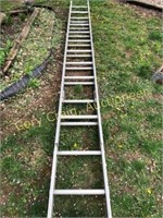 Approx. 24’ ext. alum. Ladder