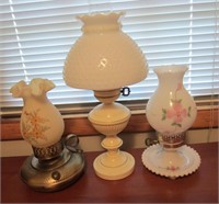 LOT OF 3 ELECTRIC OIL TABLE LAMPS