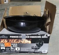 Pioneer 22 inch charcoal grill