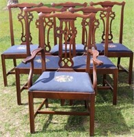 SET OF 6 CHIPPENDALE STYLE DINING CHAIRS INCL 1