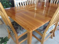 Dining Room Table W/ 6 Chairs, 2 Leaves