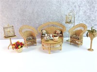5 pc. Wicker Furniture with Birdcages