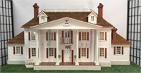 Model Homes, Lighted Southern Plantation Dollhouse