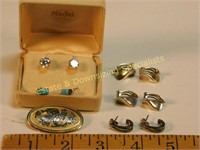 Lot of Earrings Siam Pin Cubic Zirconia