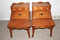 PAIR OF MAPLE END TABLES