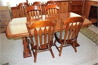 DINING ROOM TABLE & 8 CHAIRS