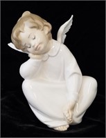 Lladro Angel Dreaming Porcelain Figurine