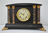 Antique New Haven Clock Co. (USA) Mantle Clock