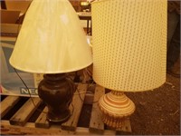 Lamps Lot of 2