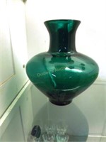13" Squat Green Art Glass Vase