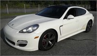 2011 Porsche Panamera 4