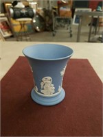 Wedgwood vase/cup