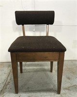 Mid century chair w/ hidden storage