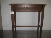 Table W. Drawer