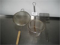 Lot of 3 Strainers