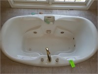 Jacuzzi Whirlpool Bath