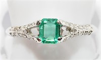 $2500. 14K Emerald Diamond Ring