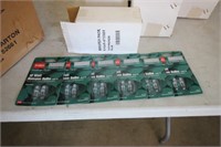 10 boxes of Hallogen bulbs