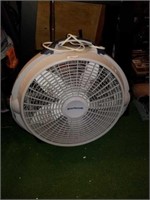 Wind machine fan