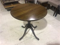 STICKLEY TABLE