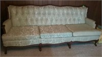 Gorgeous vintage creme sitting couch