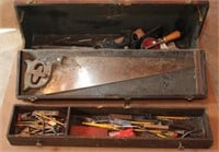 wdn tool box w/drawer & asstd contents