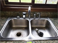 Kitchen sink